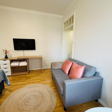Your Chic Vibrant Airbnb Helsinki Kültér fotó