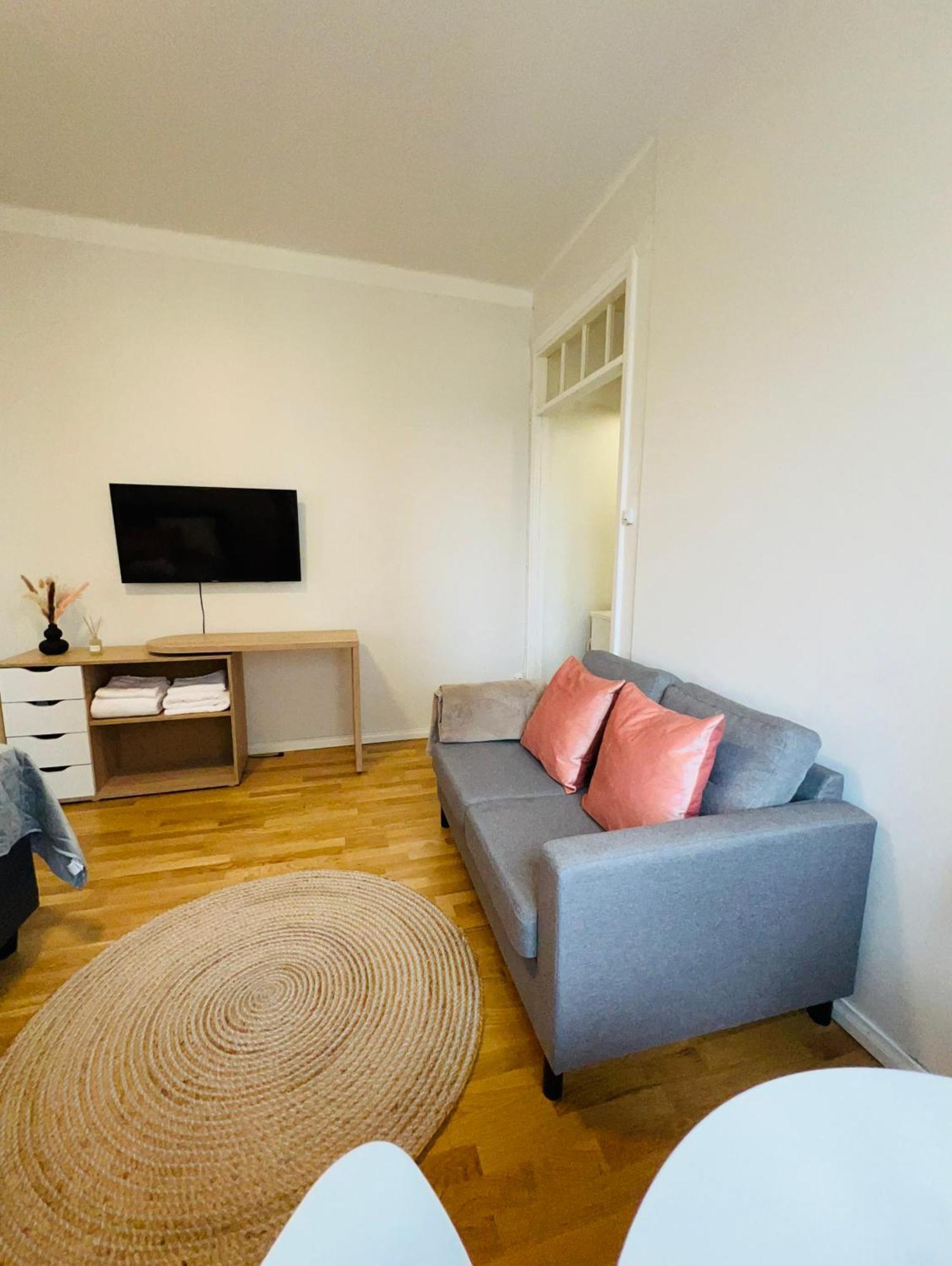 Your Chic Vibrant Airbnb Helsinki Kültér fotó